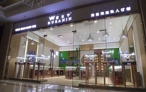 廣州展柜廠商找鴻鈦展柜 廣州展柜廠商找鴻鈦展柜